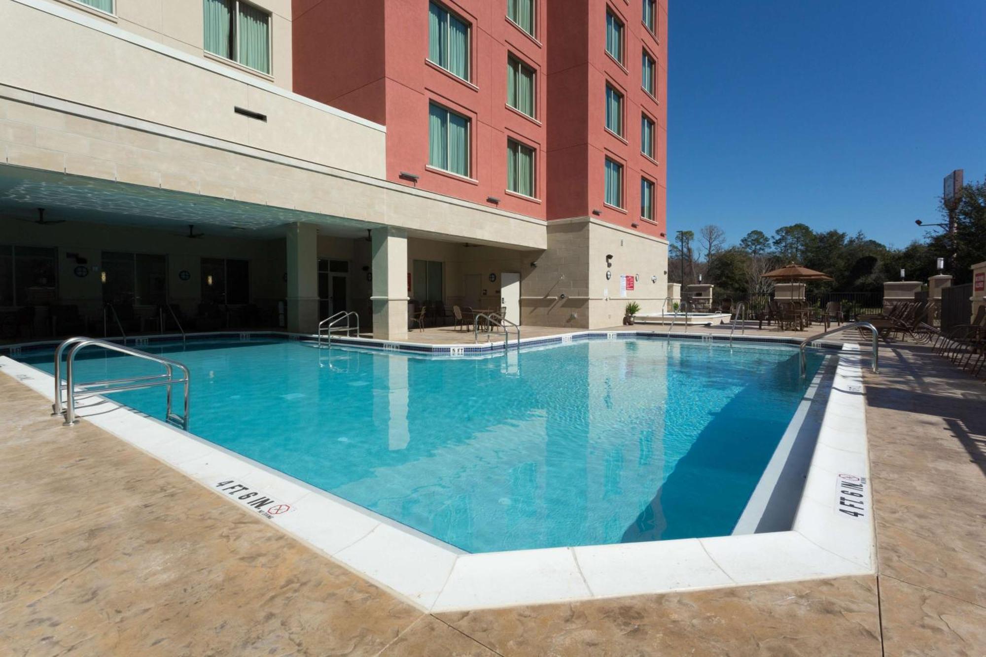 Drury Inn & Suites Gainesville Exterior foto