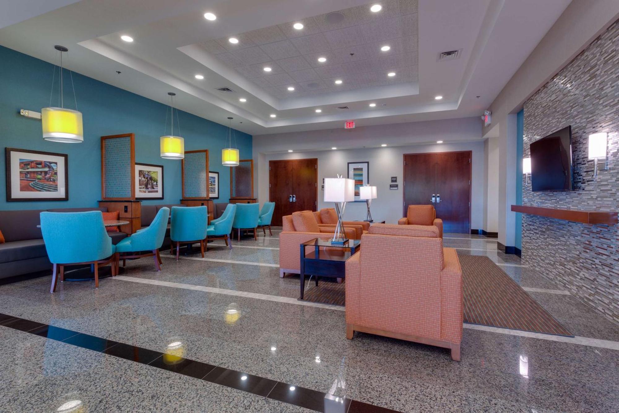 Drury Inn & Suites Gainesville Exterior foto